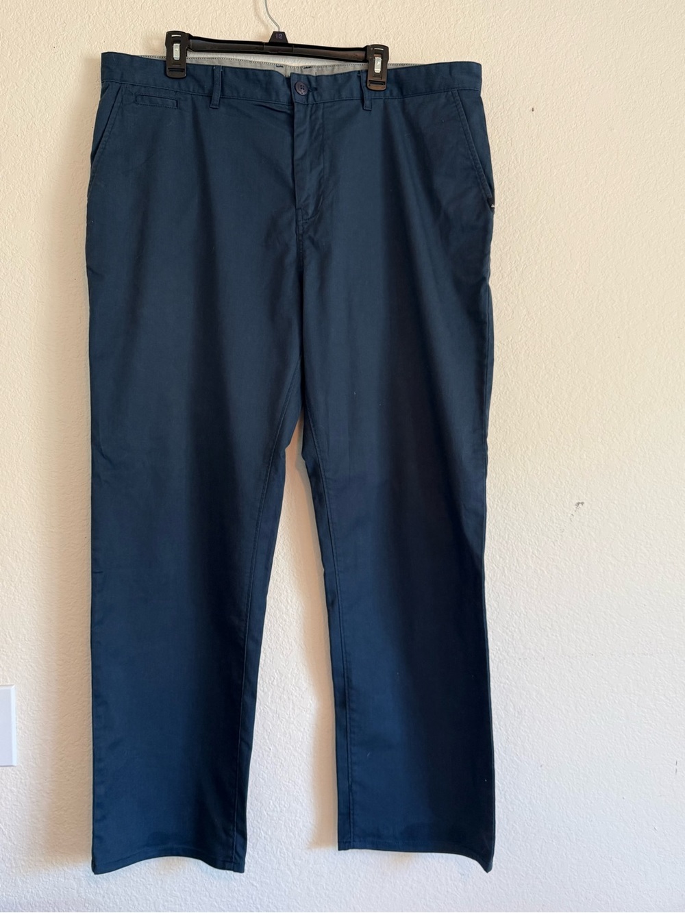 Quiksilver Men's Navy Straight Chino Pants